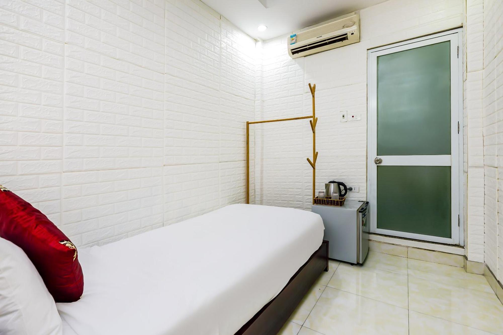 Oyo 604 Queen Hotel Spot-On Hà Nội Ngoại thất bức ảnh