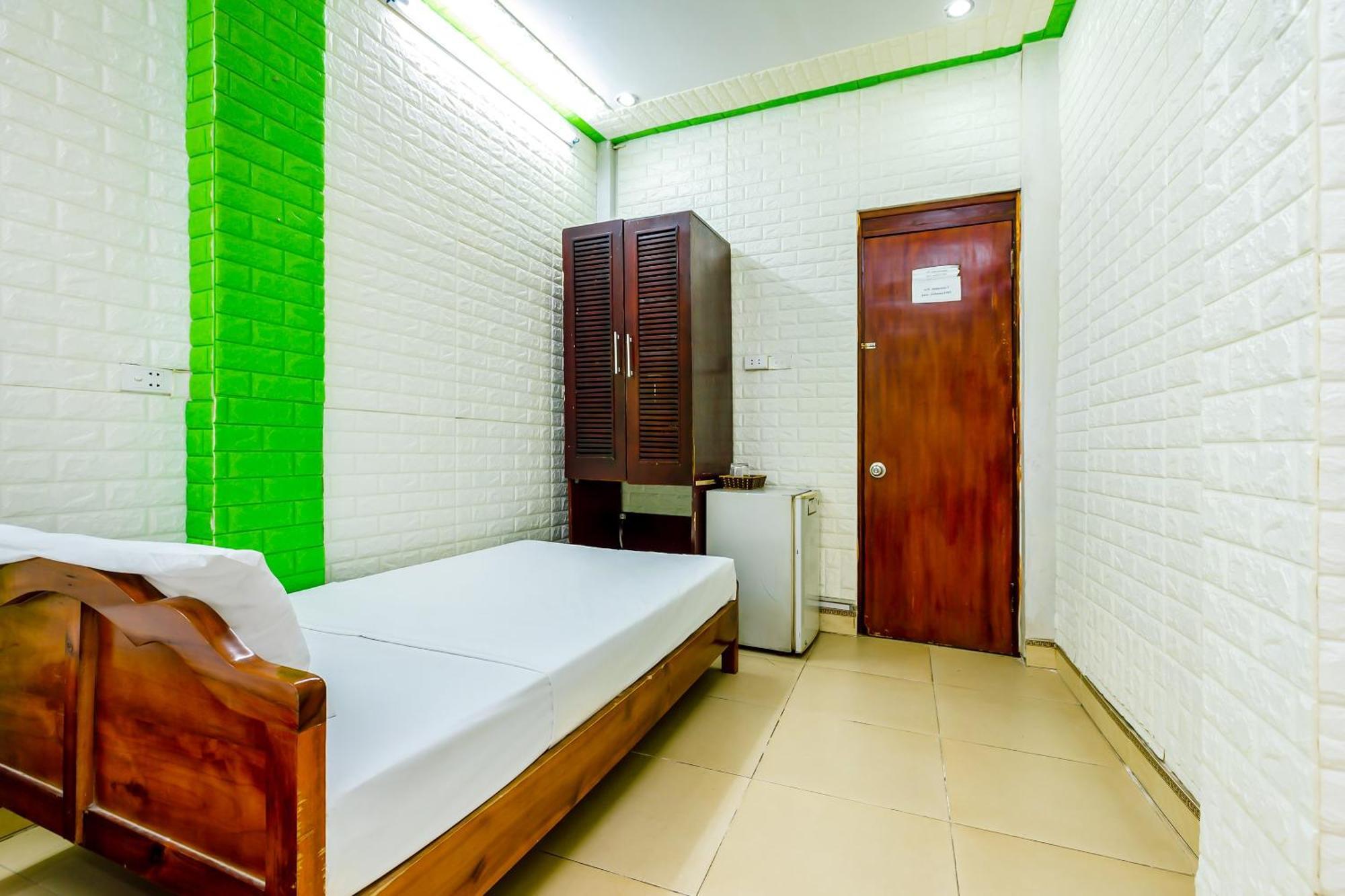 Oyo 604 Queen Hotel Spot-On Hà Nội Ngoại thất bức ảnh